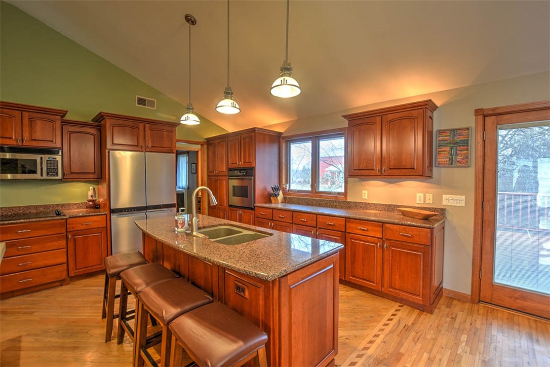 2112 E Elwin Road Property Photo 20