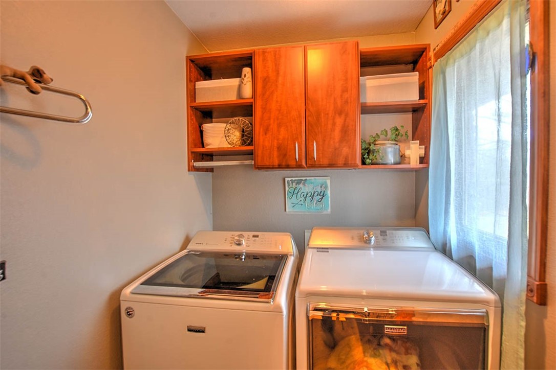 2112 E Elwin Road Property Photo 34