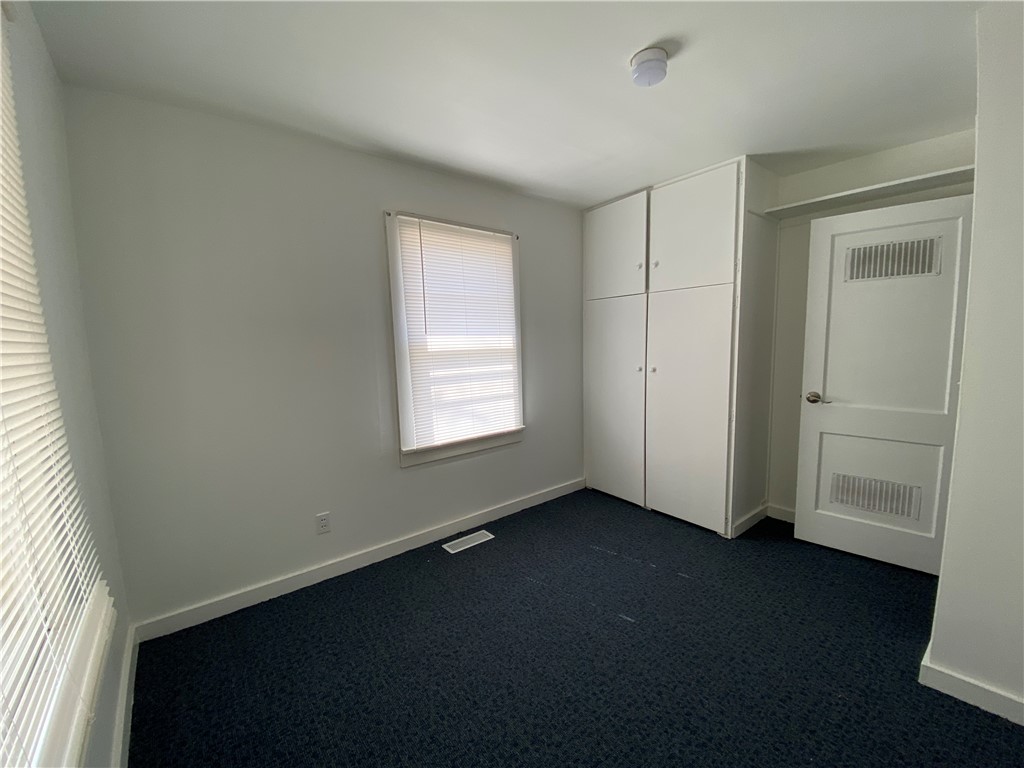 224 E 9th Street Property Photo 19