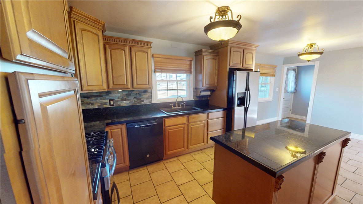 1423 Woodridge Drive Property Photo 20