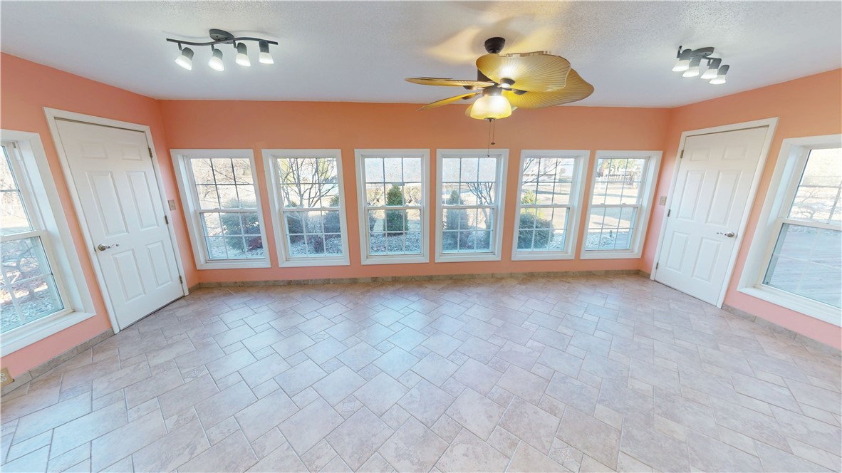 1423 Woodridge Drive Property Photo 26