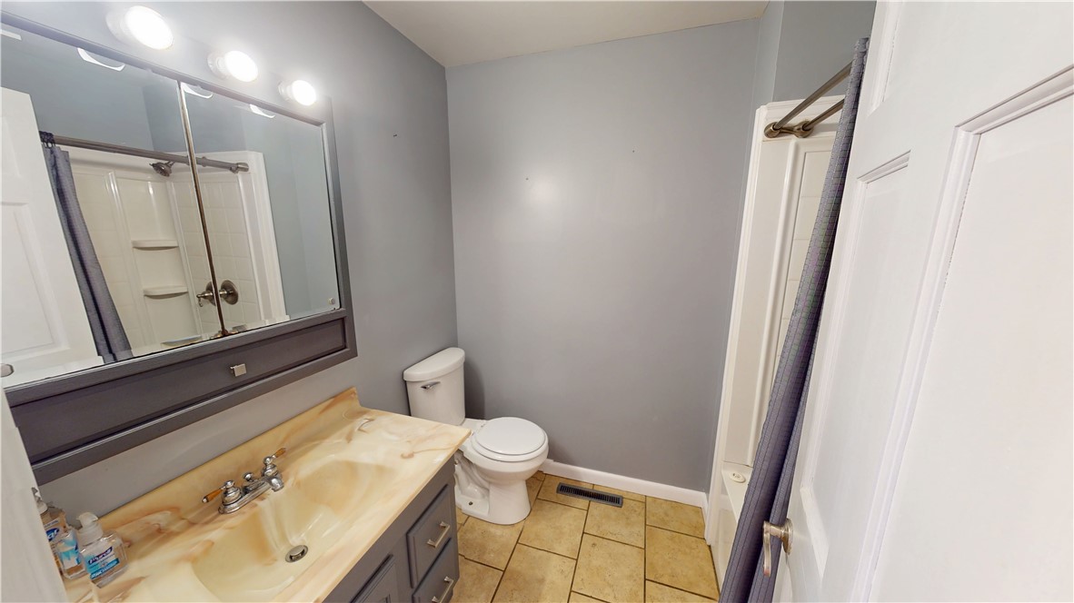 1423 Woodridge Drive Property Photo 31