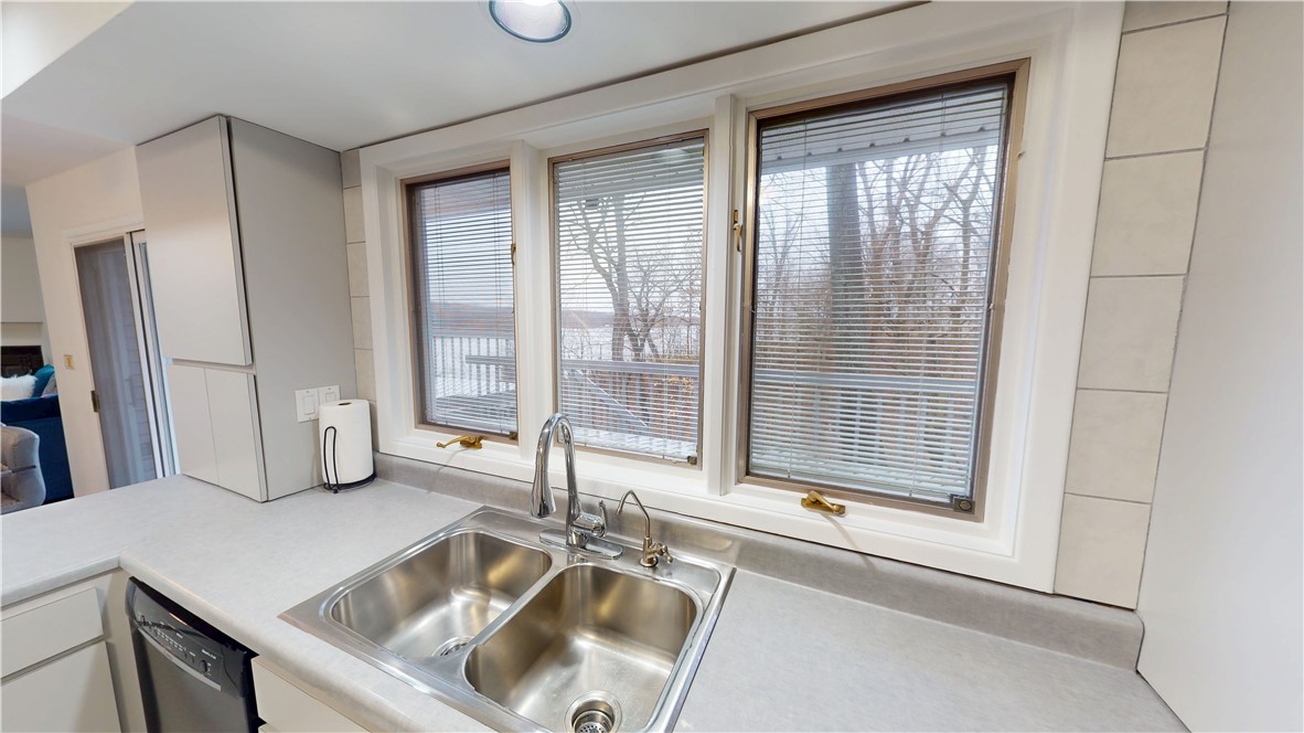 1203 Lakeridge Court Property Photo 18
