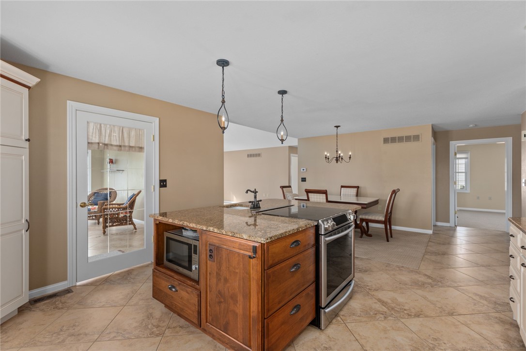 2405 Cumberland Court Property Photo 22
