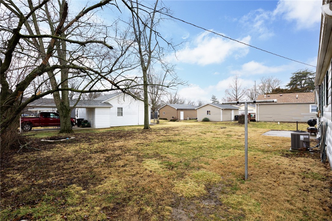 707 Dogwood Avenue Property Photo 3