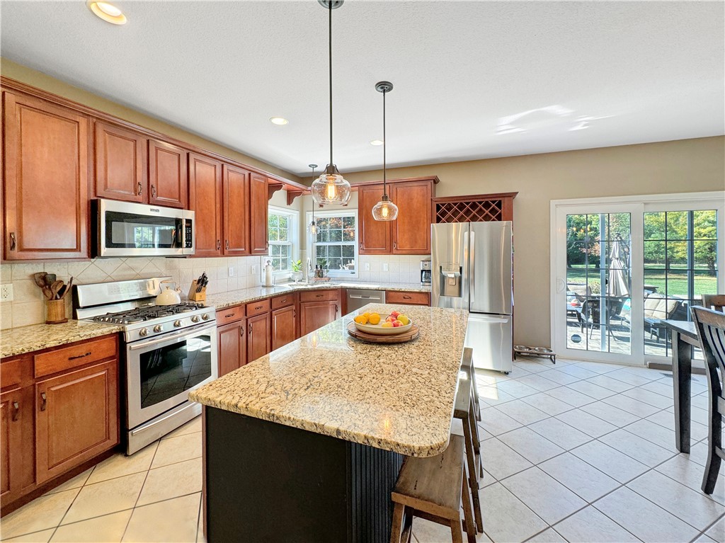 23 Stonegate Drive Property Photo 11