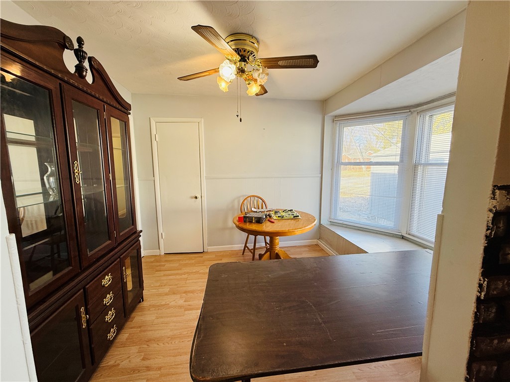 1740 N Dennis Avenue Property Photo 10