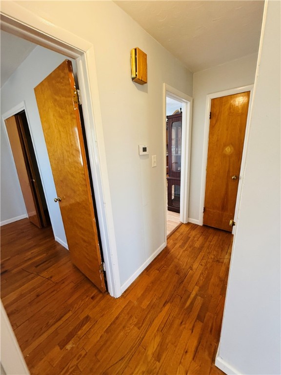1740 N Dennis Avenue Property Photo 18