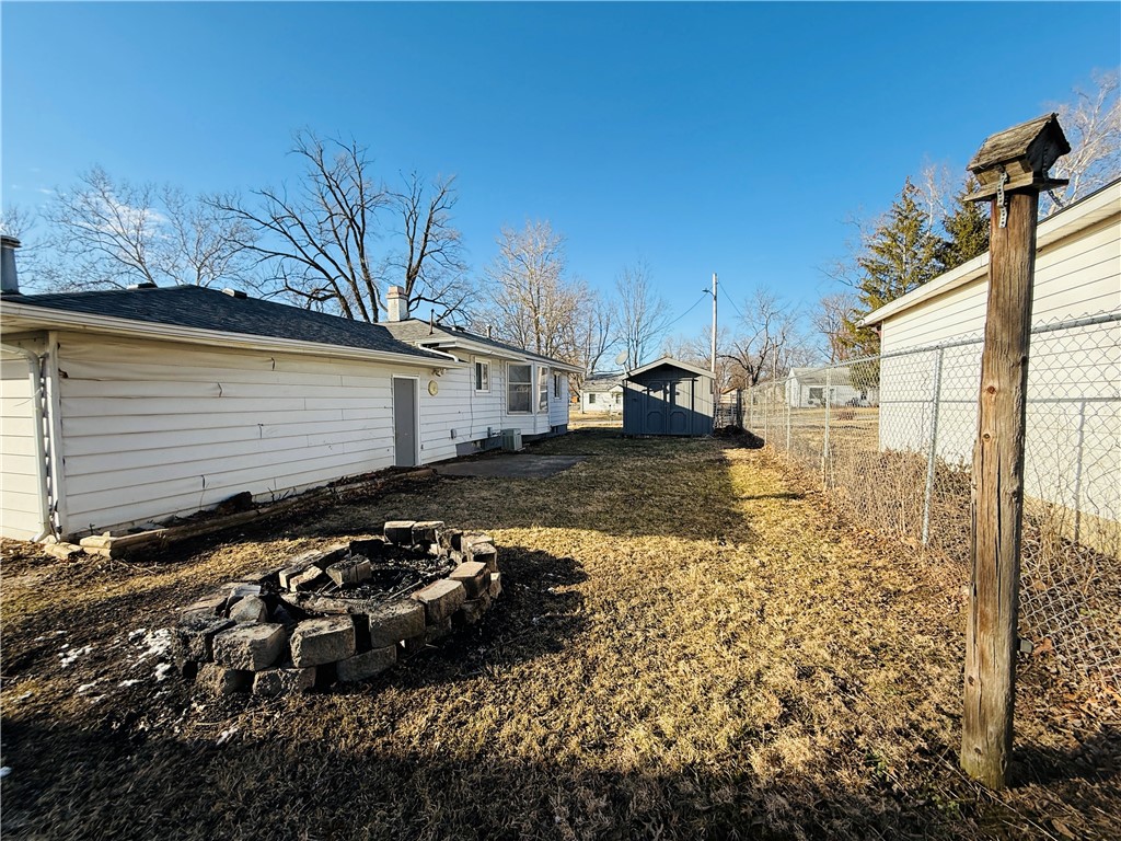 1740 N Dennis Avenue Property Photo 31
