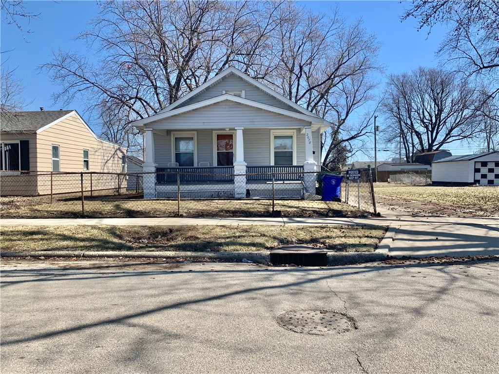 2078 N Charles Street Property Photo 2