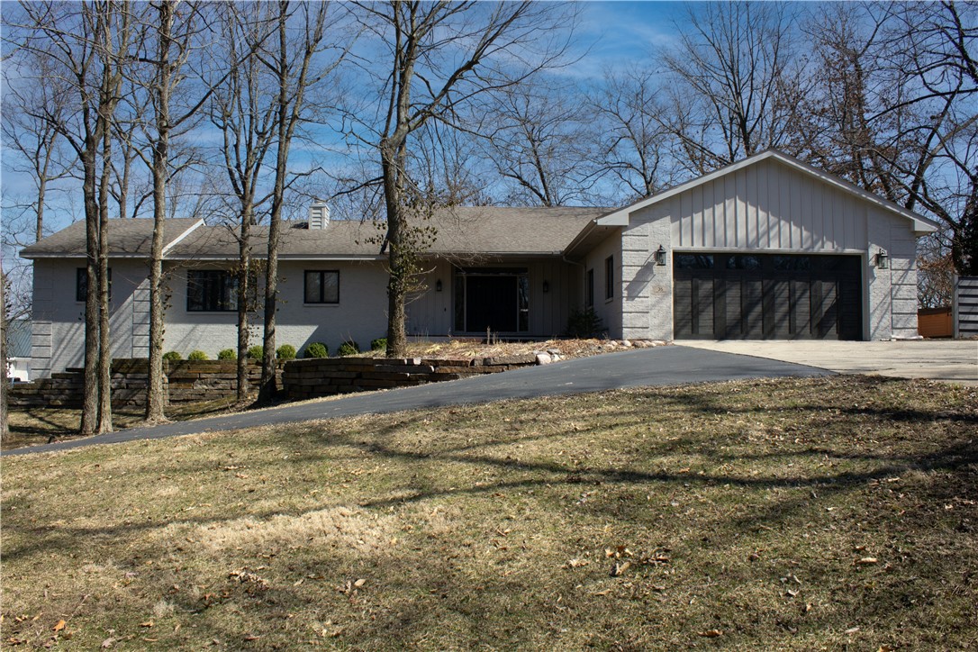 35 Lake Point Court Property Photo 1