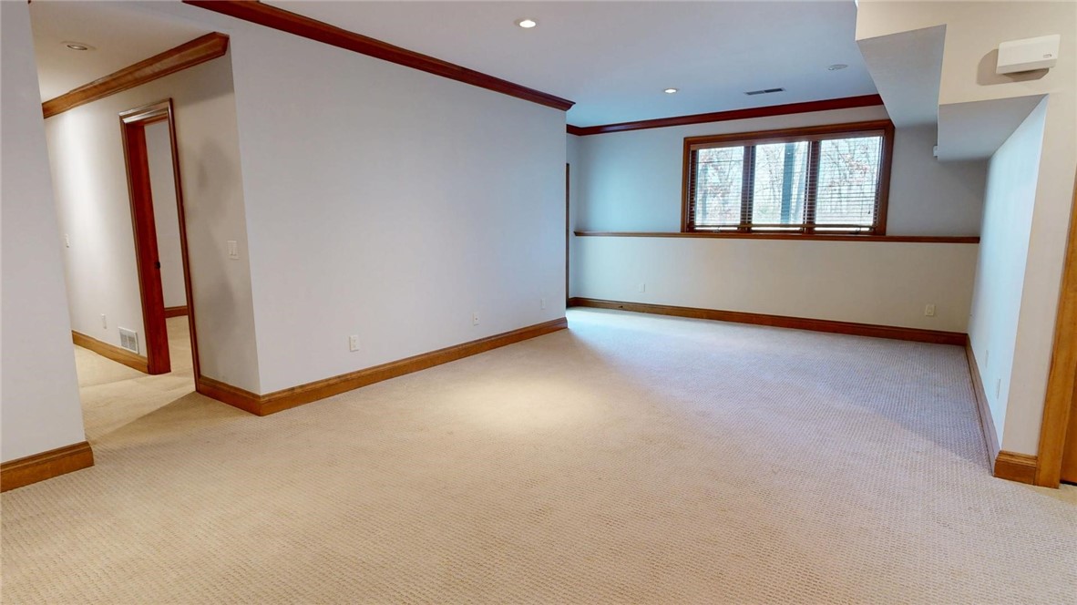 35 Lake Point Court Property Photo 34