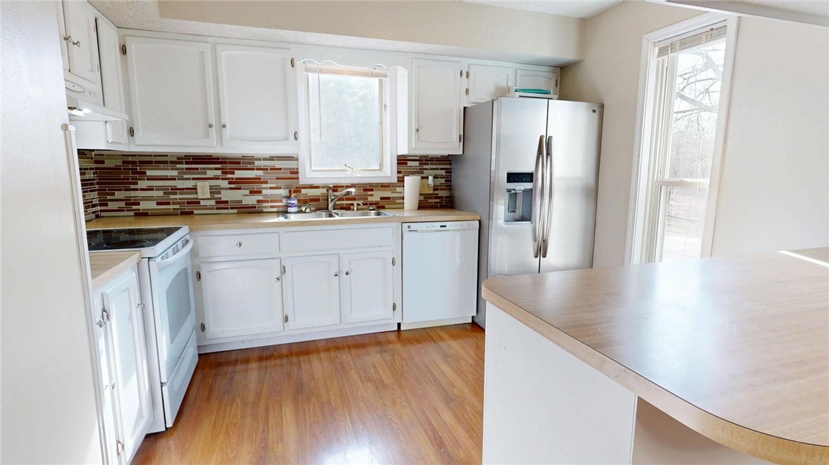 10093 Cabin Road Property Photo 11
