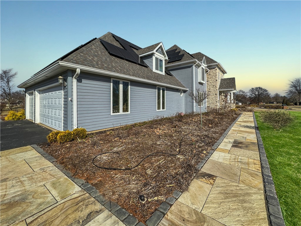 32 S Country Club Road Property Photo 2