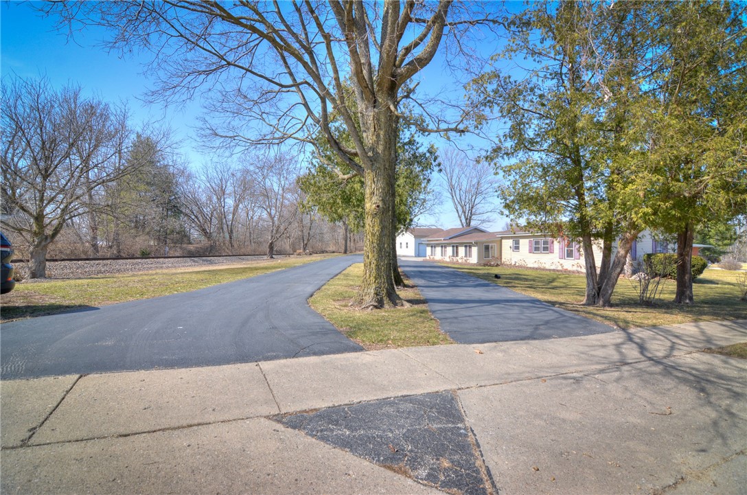 615 Woodland Drive Property Photo 5