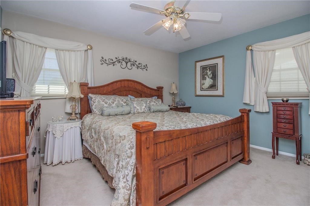 325 Linden Lane Property Photo 15