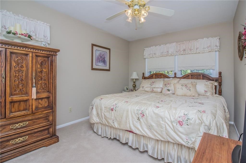 325 Linden Lane Property Photo 17