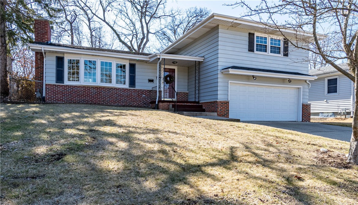 75 Ridgedale Drive Property Photo