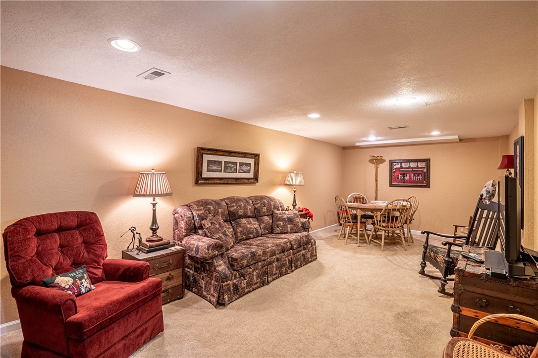75 Ridgedale Drive Property Photo 20