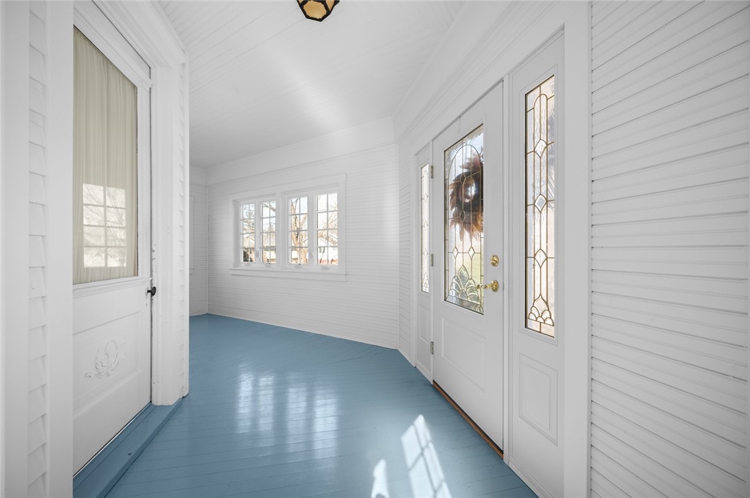 523 E Madison Avenue Property Photo 3
