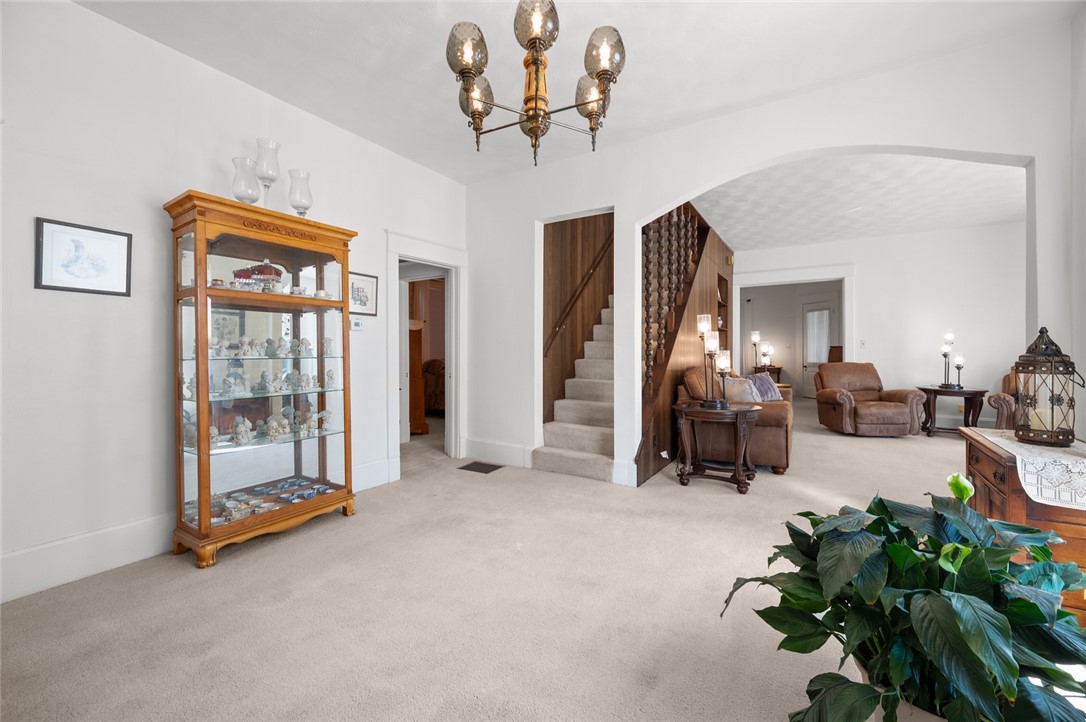 523 E Madison Avenue Property Photo 13
