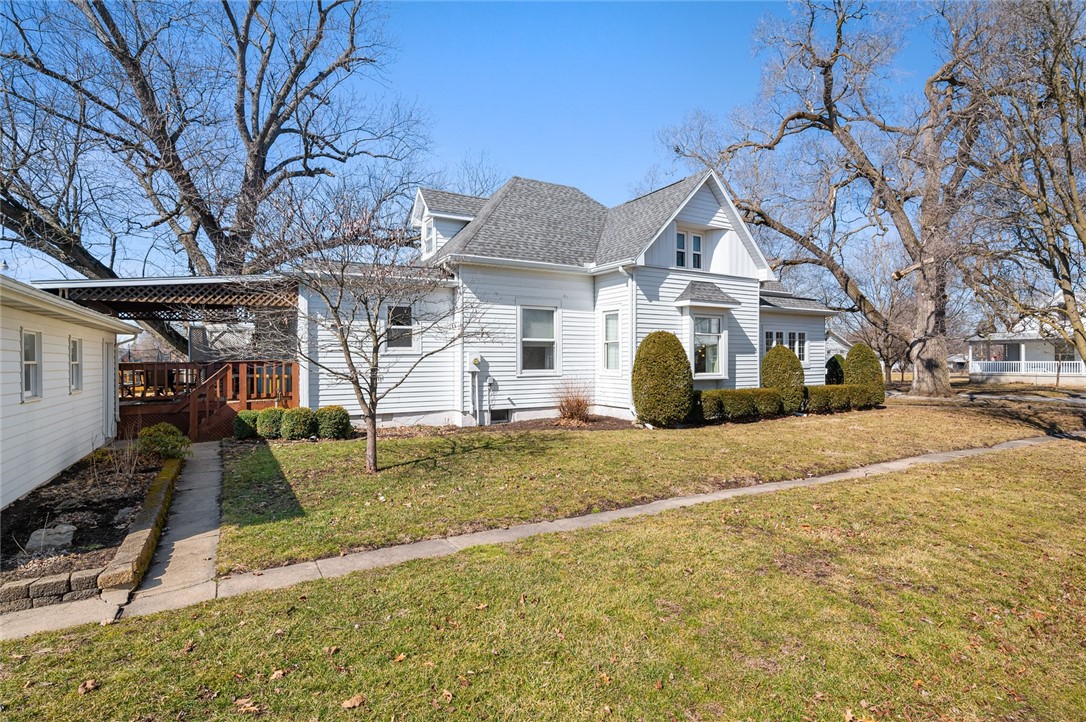523 E Madison Avenue Property Photo 39