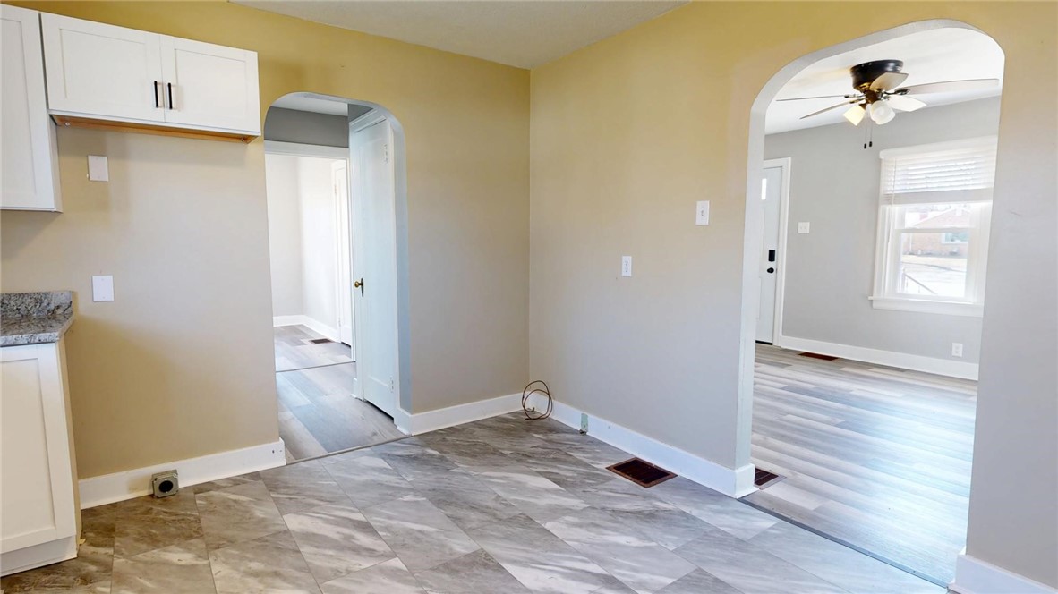 3324 E Fulton Avenue Property Photo 7