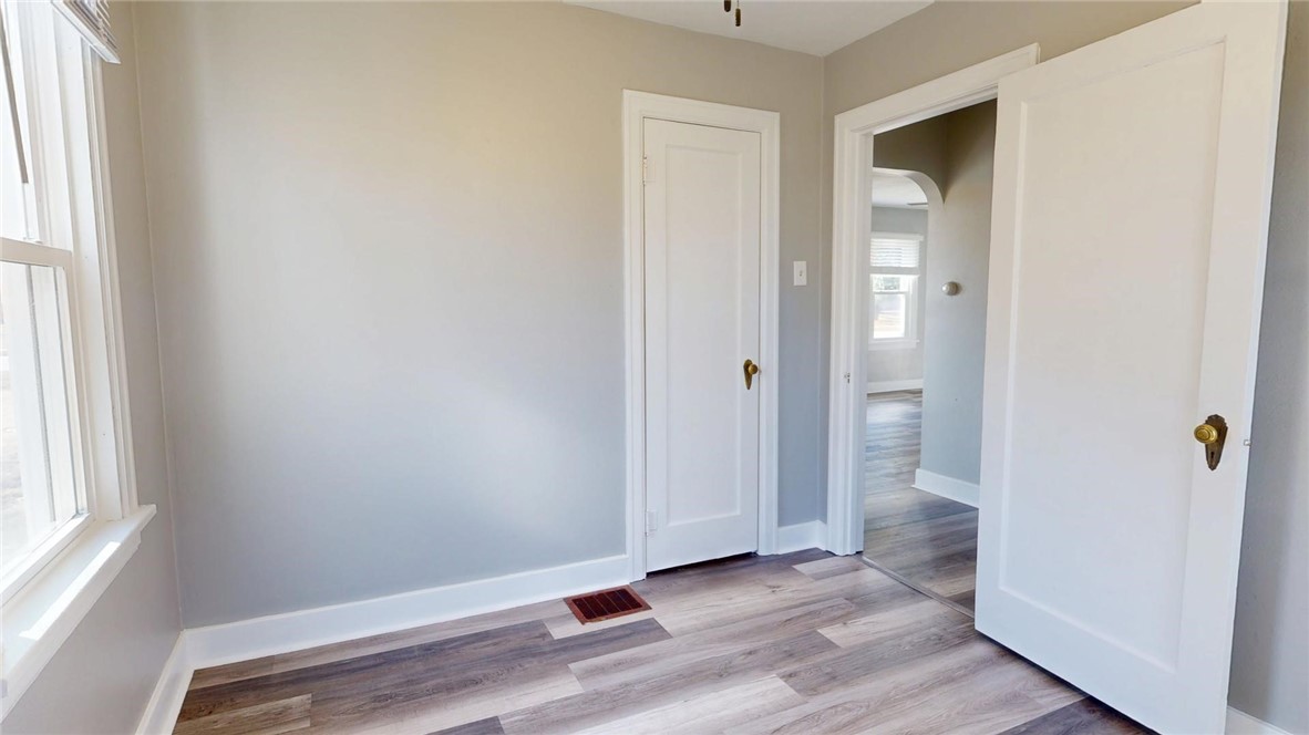 3324 E Fulton Avenue Property Photo 13