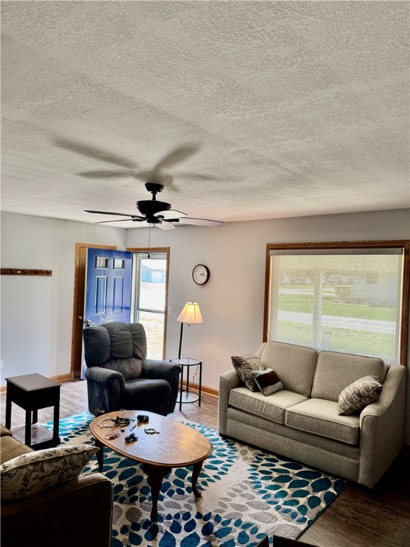 804 Halley Street Property Photo 4
