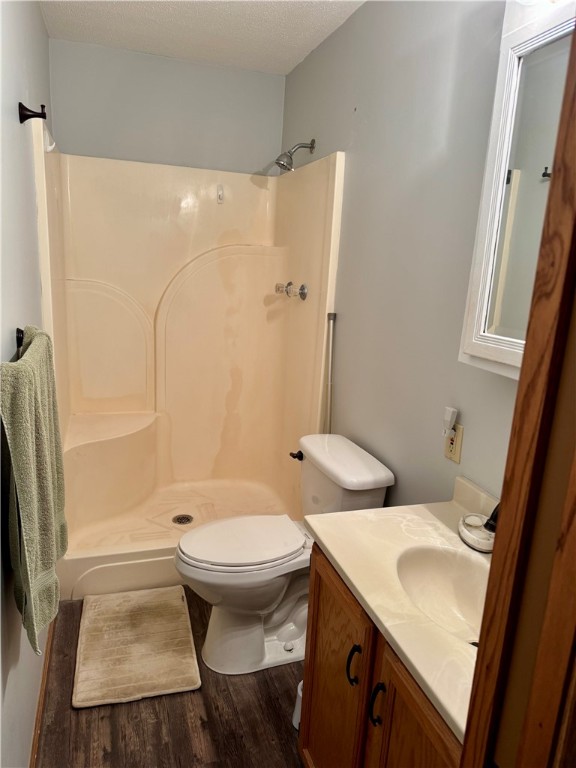 804 Halley Street Property Photo 10