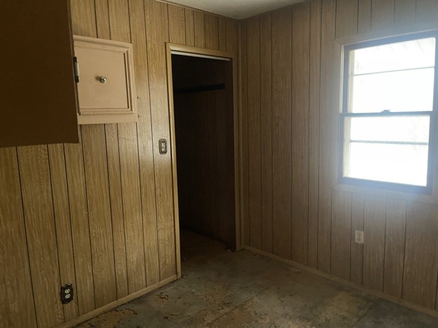 1746 N Graceland Avenue Property Photo 10