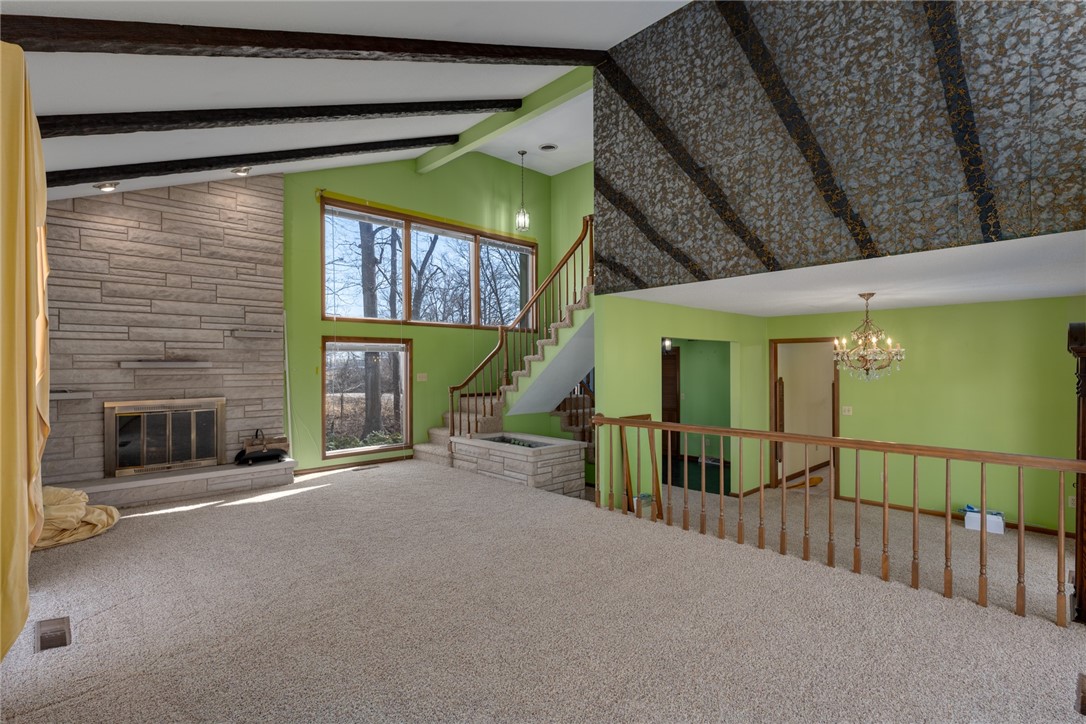 2 Woodbird Drive Property Photo 15