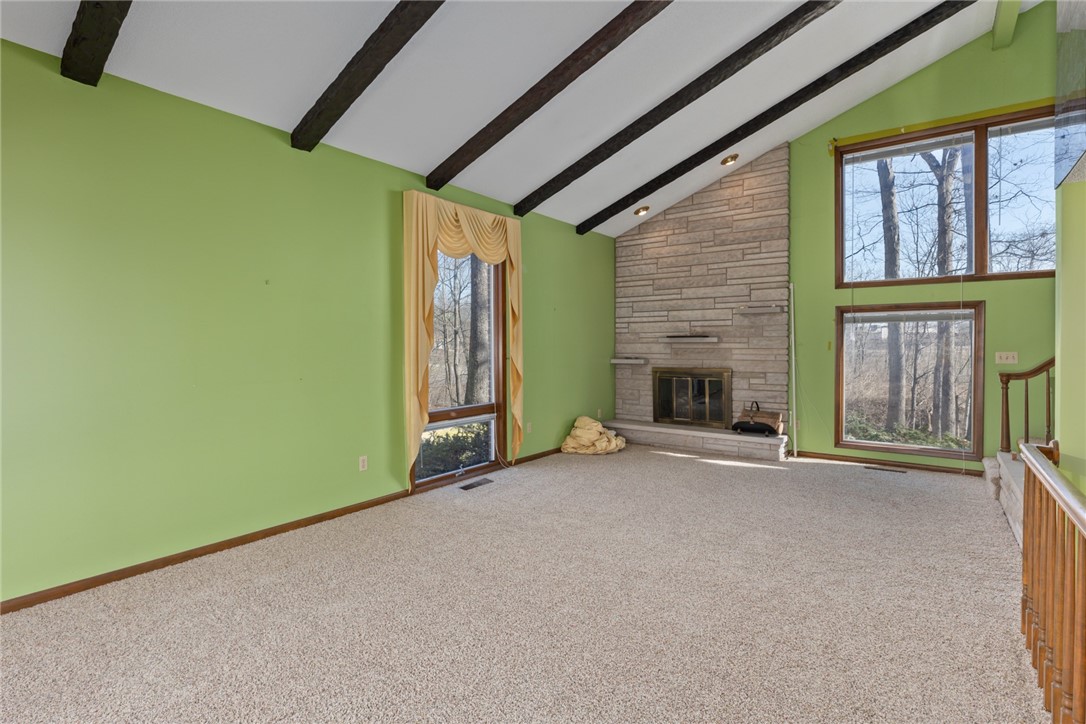 2 Woodbird Drive Property Photo 16
