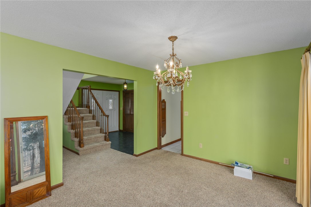2 Woodbird Drive Property Photo 17