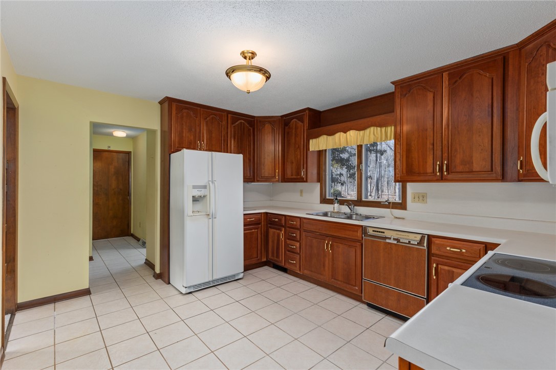 2 Woodbird Drive Property Photo 19