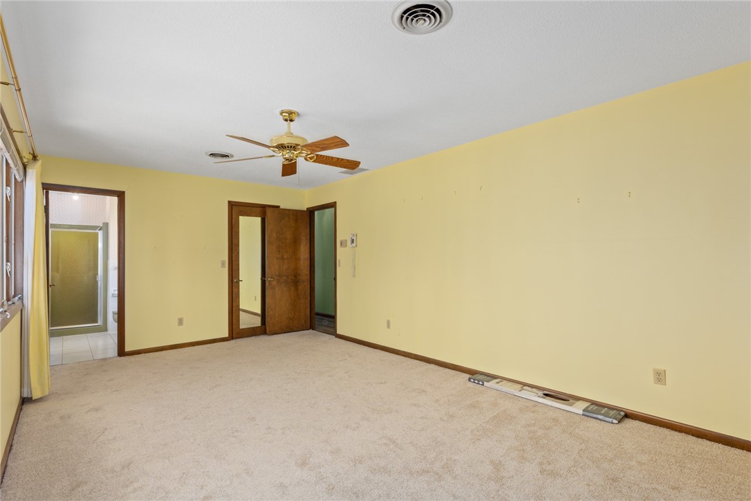 2 Woodbird Drive Property Photo 32