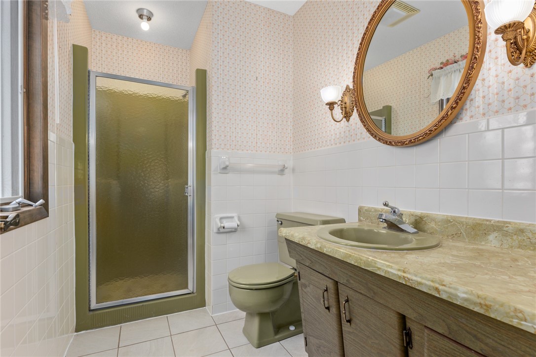 2 Woodbird Drive Property Photo 33