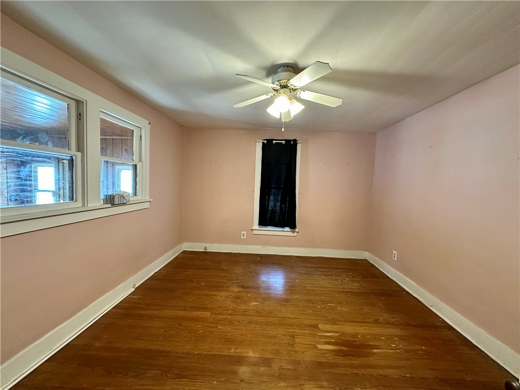 502 E Wood Street Property Photo 12