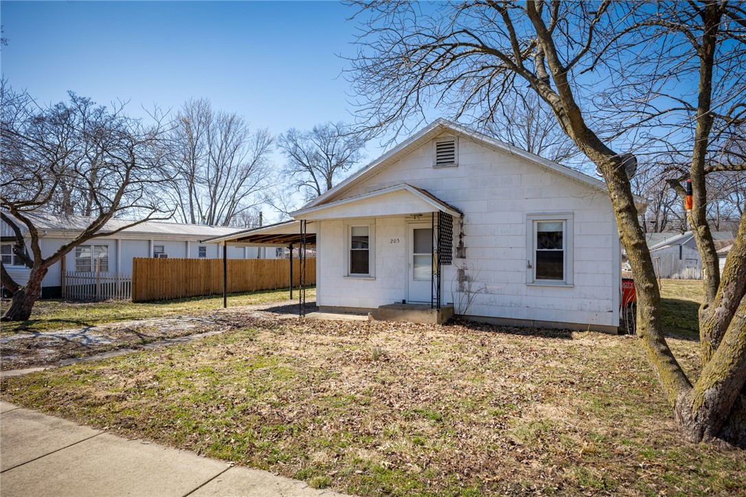 205 Charles Street Property Photo 2