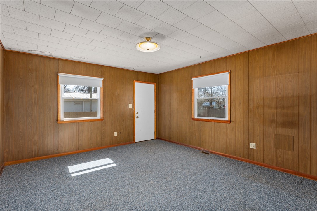 205 Charles Street Property Photo 12