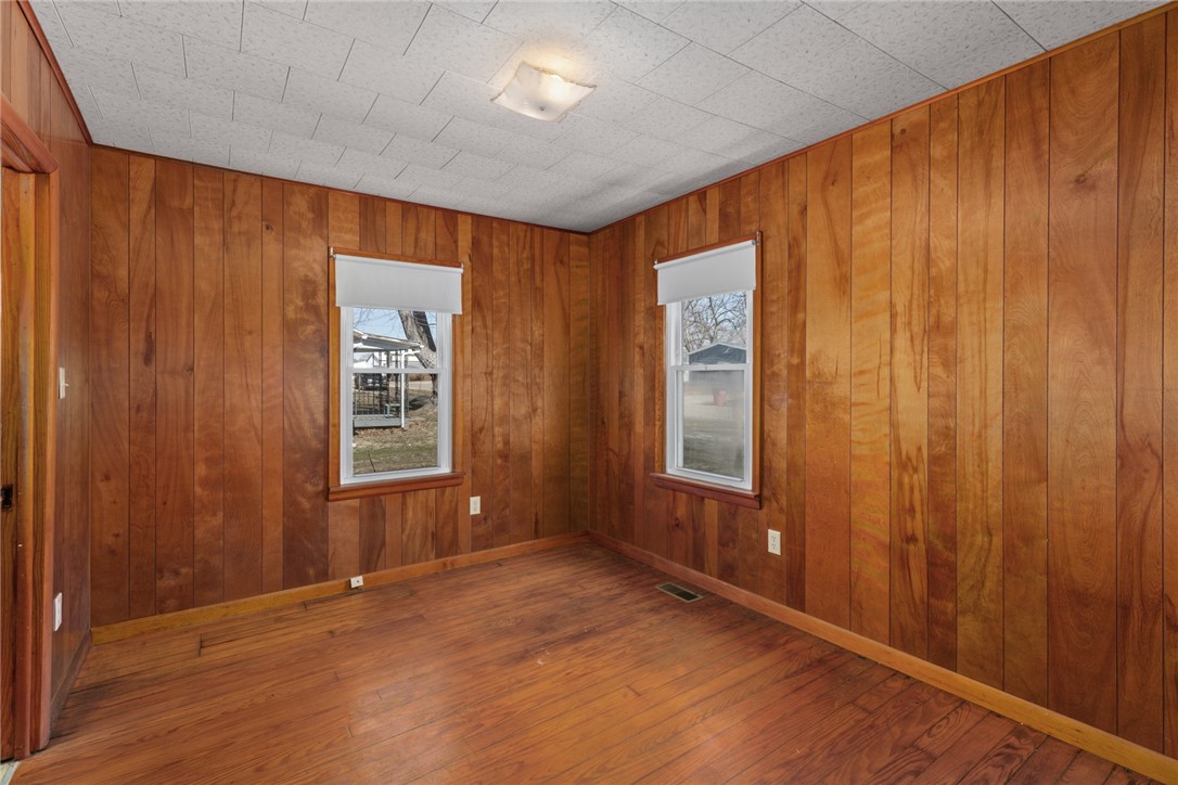 205 Charles Street Property Photo 14