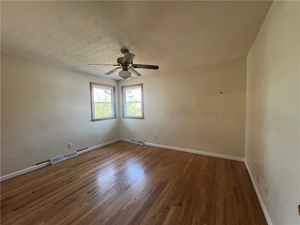 3867 Burchard Drive Property Photo 6