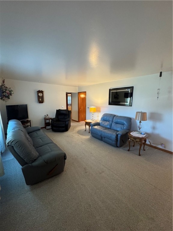 602 Sunrise Court Property Photo 9