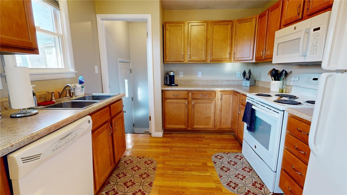 4335 E Du Frain Avenue Property Photo 6