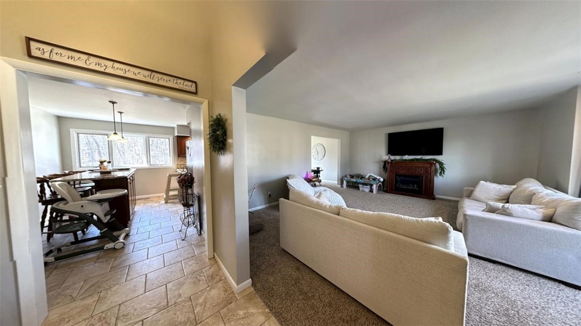 88 Country Club Drive Property Photo 4
