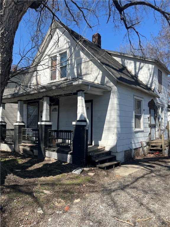 1038 E Wood Street Property Photo 1