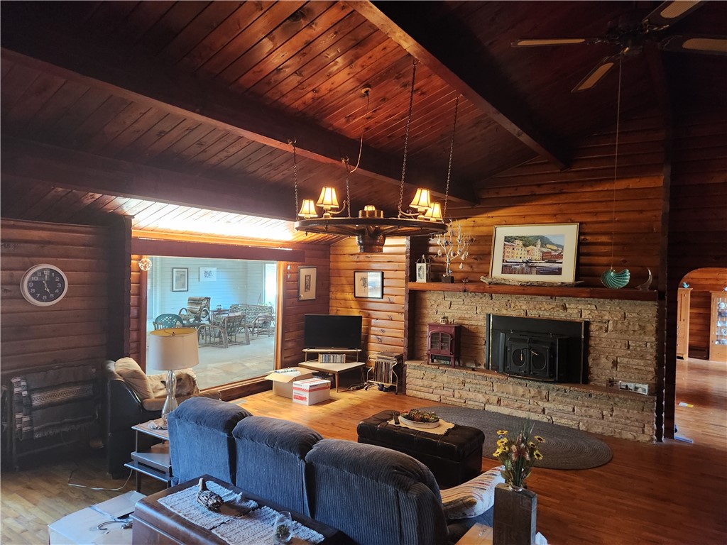 3290 Fitzgerald Road Property Photo 13