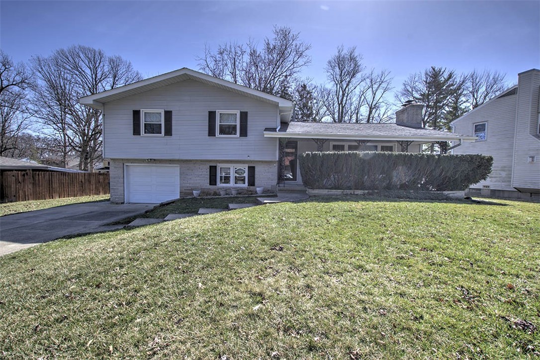 120 Point Bluff Drive Property Photo 1