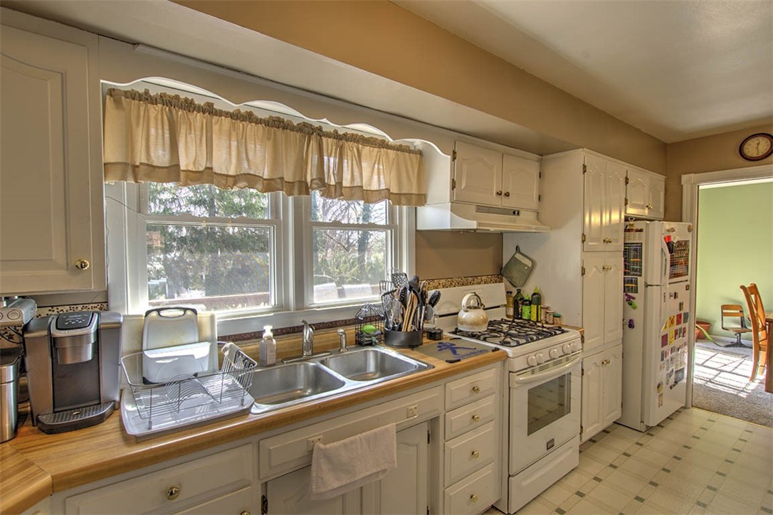 120 Point Bluff Drive Property Photo 8