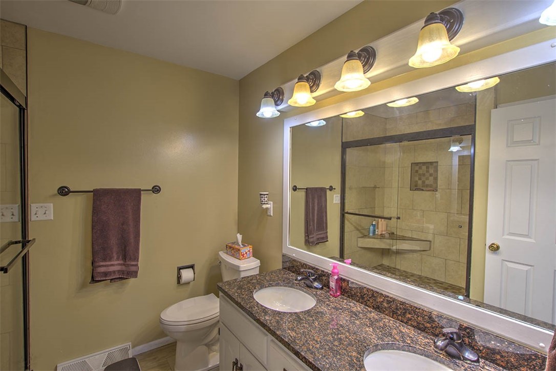 120 Point Bluff Drive Property Photo 17
